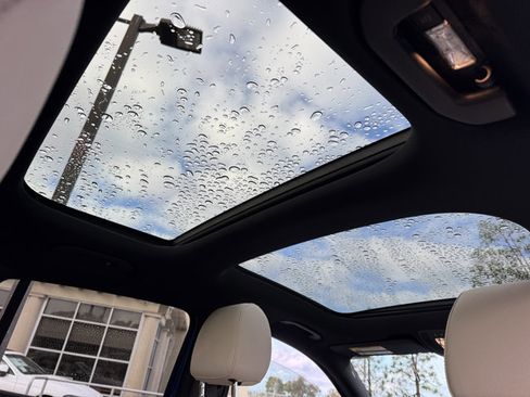 Used 2025 Mercedes-Benz GLA 250 image 7