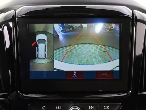 Used 2018 Chevrolet Traverse Premier w/ Redline Edition AWD/4WD image 31