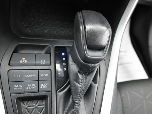 Used 2023 Toyota RAV4 XLE image 22