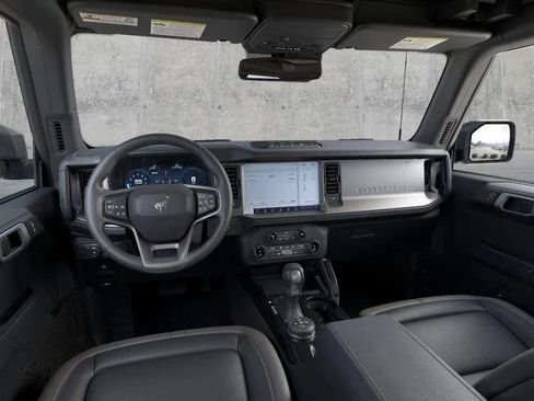 New 2026 Ford Bronco Outer Banks w/ Sasquatch Package image 9