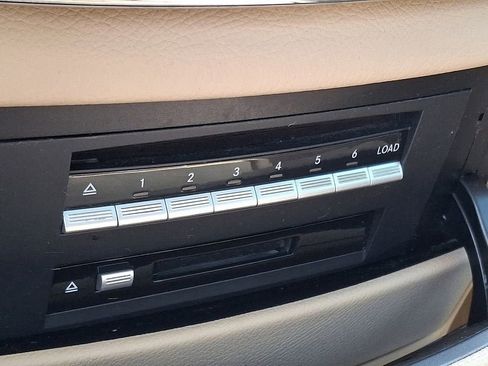 Used 2008 Mercedes-Benz S 550 image 25