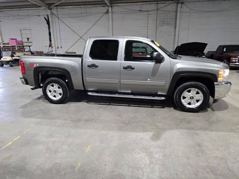 Used 2012 Chevrolet Silverado 1500 LT w/ All-Star Edition AWD/4WD image 24