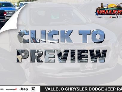Used 2025 Chevrolet Trax LT