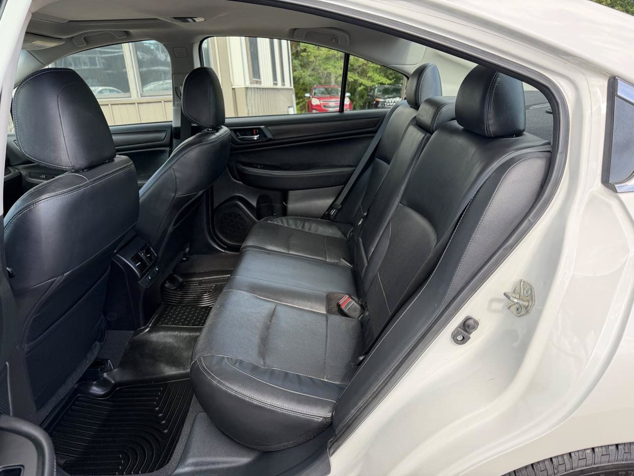 Used 2016 Subaru Legacy 3.6R Limited AWD/4WD image 9
