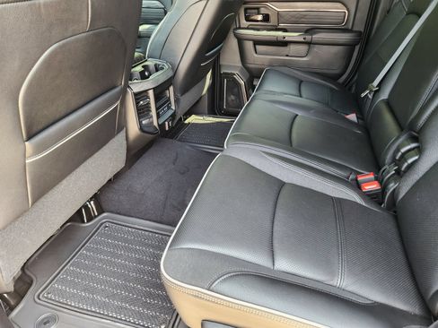 New 2026 RAM 3500 Limited AWD/4WD image 25