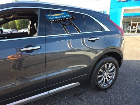 Used 2021 Cadillac XT4 Premium Luxury w/ Sun And Sound Package AWD/4WD image 15