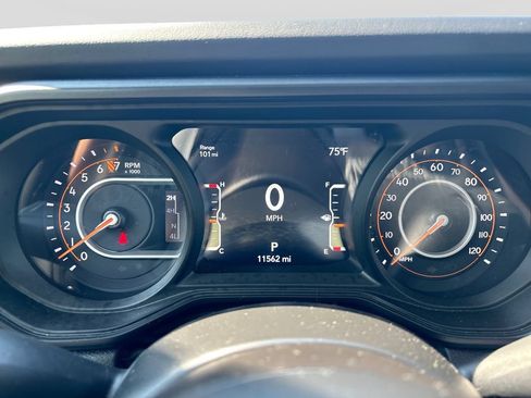 Used 2026 Jeep Gladiator Rubicon AWD/4WD image 19