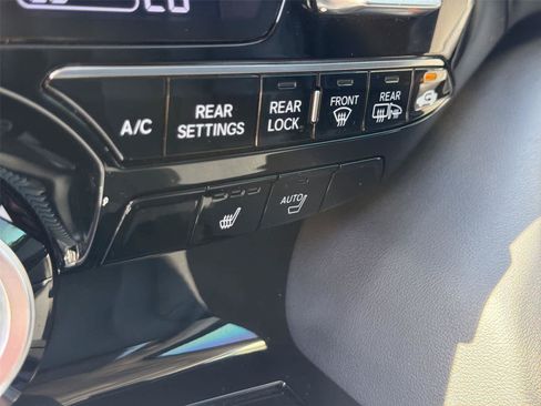 Certified 2023 Acura MDX FWD w/ Technology Package image 36