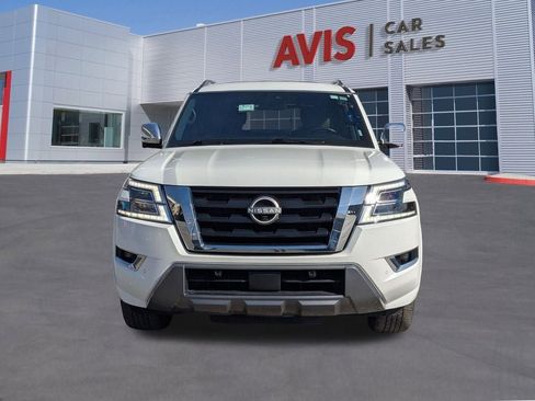 Used 2023 Nissan Armada Platinum w/ Captain's Chairs Package image 10