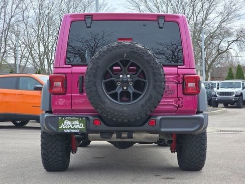 Used 2024 Jeep Wrangler Willys image 32