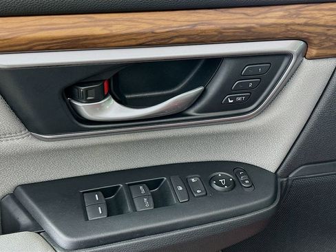 Used 2022 Honda CR-V EX image 18