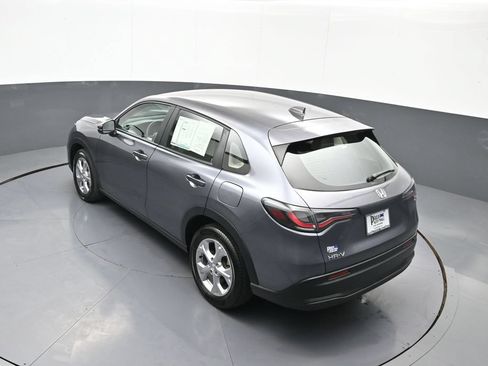 Used 2023 Honda HR-V LX image 38