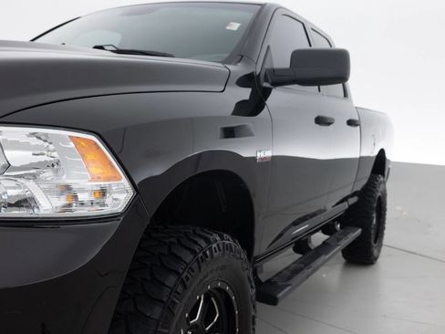 Used 2017 RAM 1500 Express w/ Express Value Package image 12