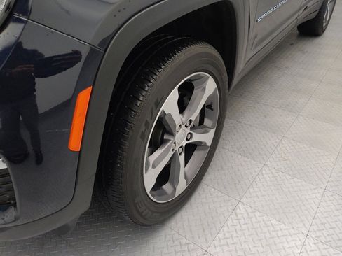 Used 2024 Jeep Grand Cherokee Limited 4xe AWD/4WD image 31