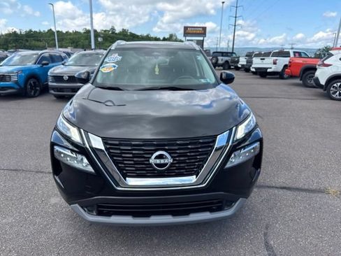 Certified 2023 Nissan Rogue SV w/ SV Premium B Package AWD/4WD image 2