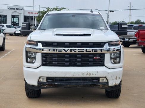 Used 2022 Chevrolet Silverado 2500 LT w/ Convenience Package AWD/4WD image 2