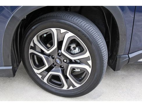 Certified 2024 Subaru Ascent Limited w/ Technology Package AWD/4WD image 28