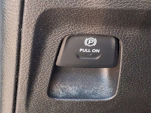 Used 2021 RAM 1500 Lone Star image 25