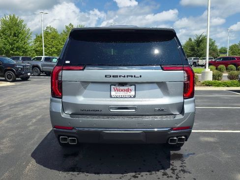 New 2026 GMC Yukon XL Denali Ultimate AWD/4WD image 9