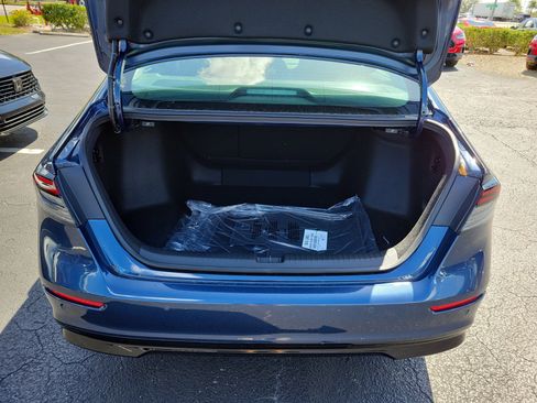 New 2026 Honda Accord Touring image 13