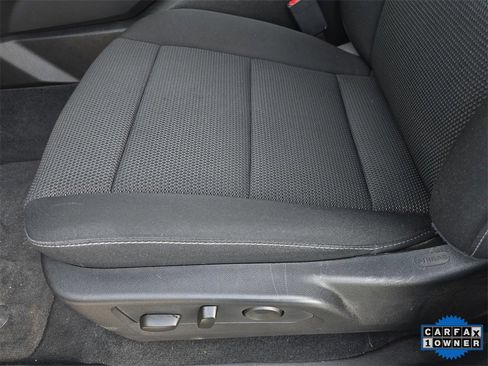 Used 2025 GMC Canyon Elevation w/ Convenience Package image 27