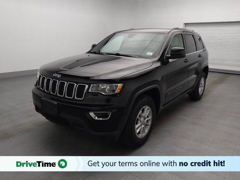 Used 2018 Jeep Grand Cherokee Laredo AWD/4WD image 1