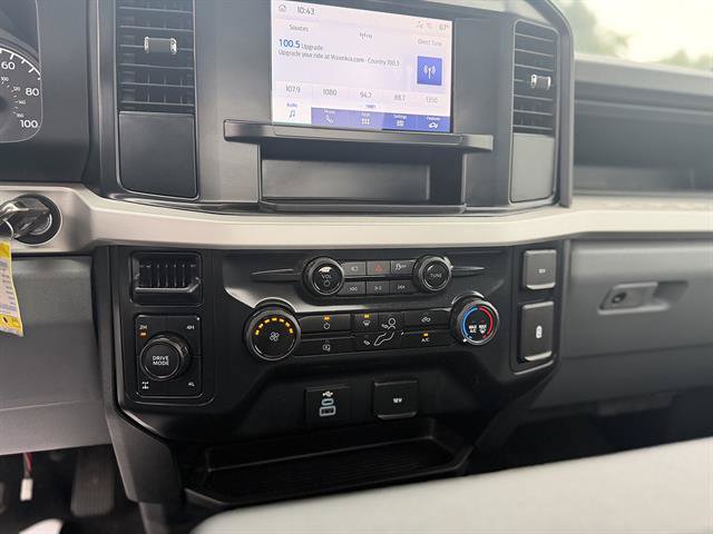New 2025 Ford F350 XL w/ STX Appearance Package AWD/4WD image 77