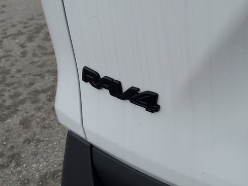 Certified 2025 Toyota RAV4 LE image 7