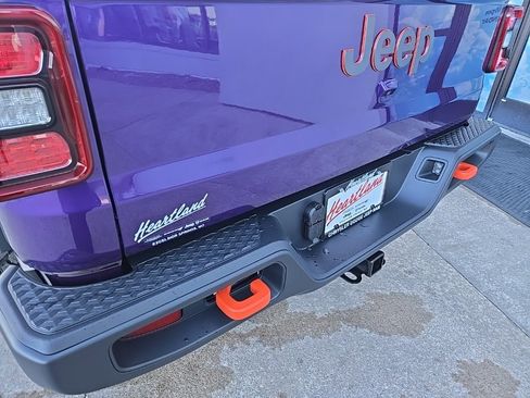 New 2026 Jeep Gladiator Mojave image 25