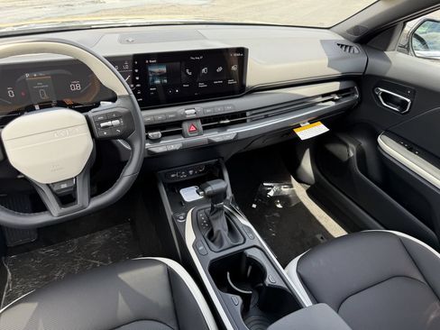 New 2026 Kia K4 GT-Line Turbo FWD image 18