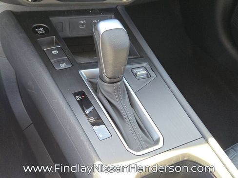 New 2026 Nissan Kicks SV image 14