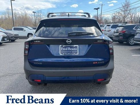 New 2026 Nissan Kicks SR w/ Cold Weather Package AWD/4WD image 7