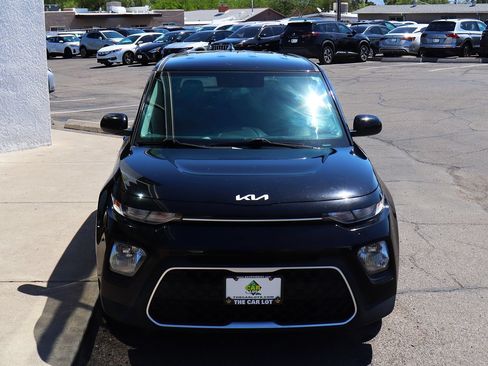 Used 2022 Kia Soul LX FWD image 15