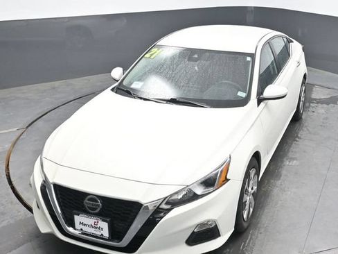 Used 2021 Nissan Altima 2.5 S FWD image 30
