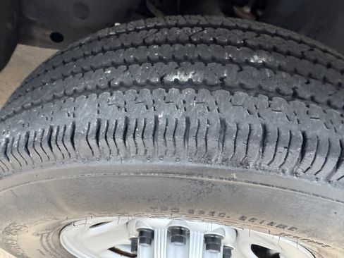 Used 2015 Chevrolet Express 2500 LS image 37