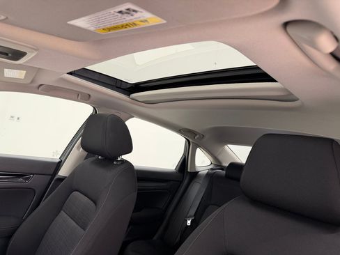 Used 2023 Honda Civic EX image 16