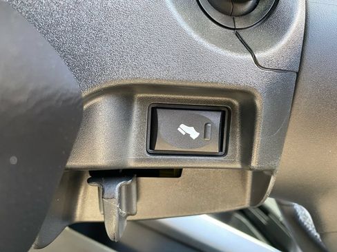 Used 2025 RAM 2500 Laramie w/ Night Edition AWD/4WD image 37