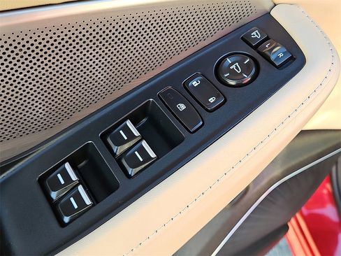 Used 2025 Acura MDX Technology Package image 17