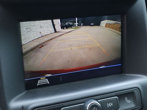 Used 2018 GMC Terrain SLE w/ Driver Convenience Package FWD image 7