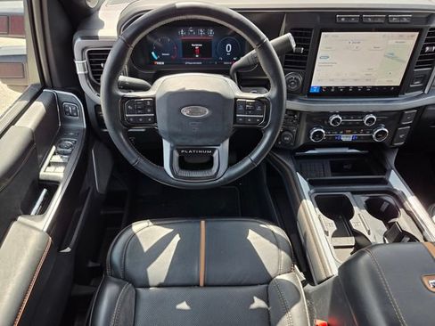 Used 2024 Ford F250 Platinum w/ FX4 Off-Road Package AWD/4WD image 12