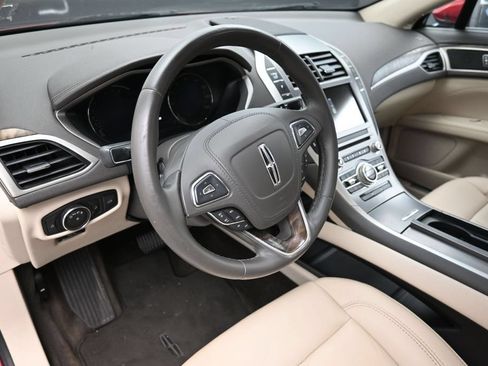 Used 2017 Lincoln MKZ Select AWD/4WD image 18