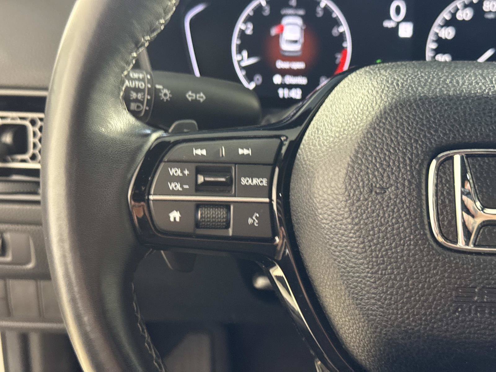 Used 2024 Honda Civic Sport image 27