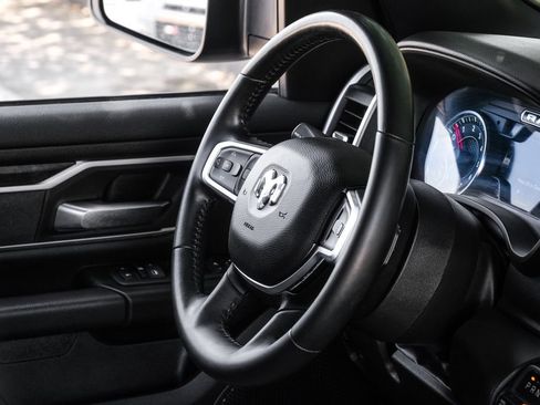 Used 2023 RAM 1500 Big Horn AWD/4WD image 24