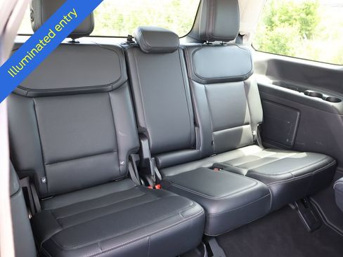 Certified 2025 Ford Expedition Platinum AWD/4WD image 14