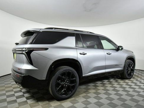 New 2026 Chevrolet Traverse RS w/ LPO, Floor Liner Package image 10