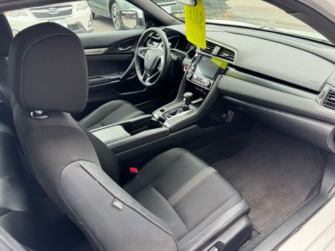 Used 2019 Honda Civic Sport image 12