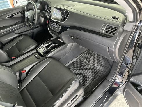 Used 2019 Honda Pilot Elite image 37