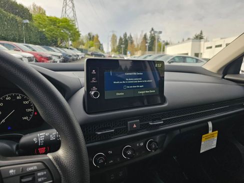 New 2026 Honda HR-V LX image 25