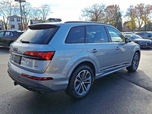 Certified 2025 Audi Q7 2.0T Premium w/ Convenience Plus Package image 25