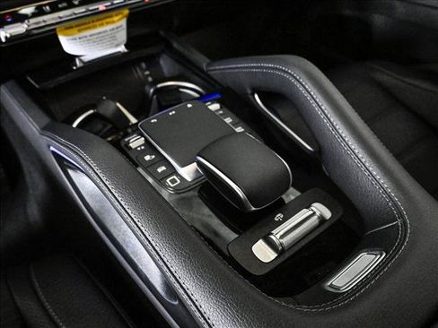New 2026 Mercedes-Benz GLS 580 4MATIC image 13